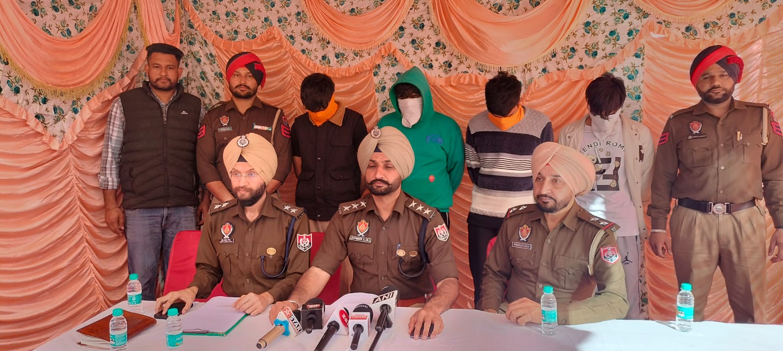 ਢਕੌਲੀ ਪੁਲਿਸ ਨੂੰ ਮਹਿੰਗੇ ਮੋਟਰ ਸਾਈਕਲ ਚੋਰੀ ਕਰਨ ਵਾਲਾ ਗਿਰੋਹ ਕਾਬੂ ਕਰਨ ਵਿੱਚ ਮਿਲੀ ਵੱਡੀ ਸਫਲਤਾ